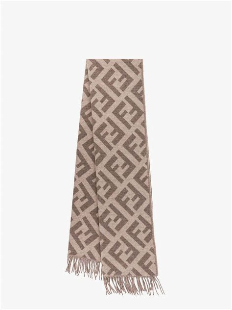 prezzo foulard fendi usati|Foulard Fendi in Seta Beige .